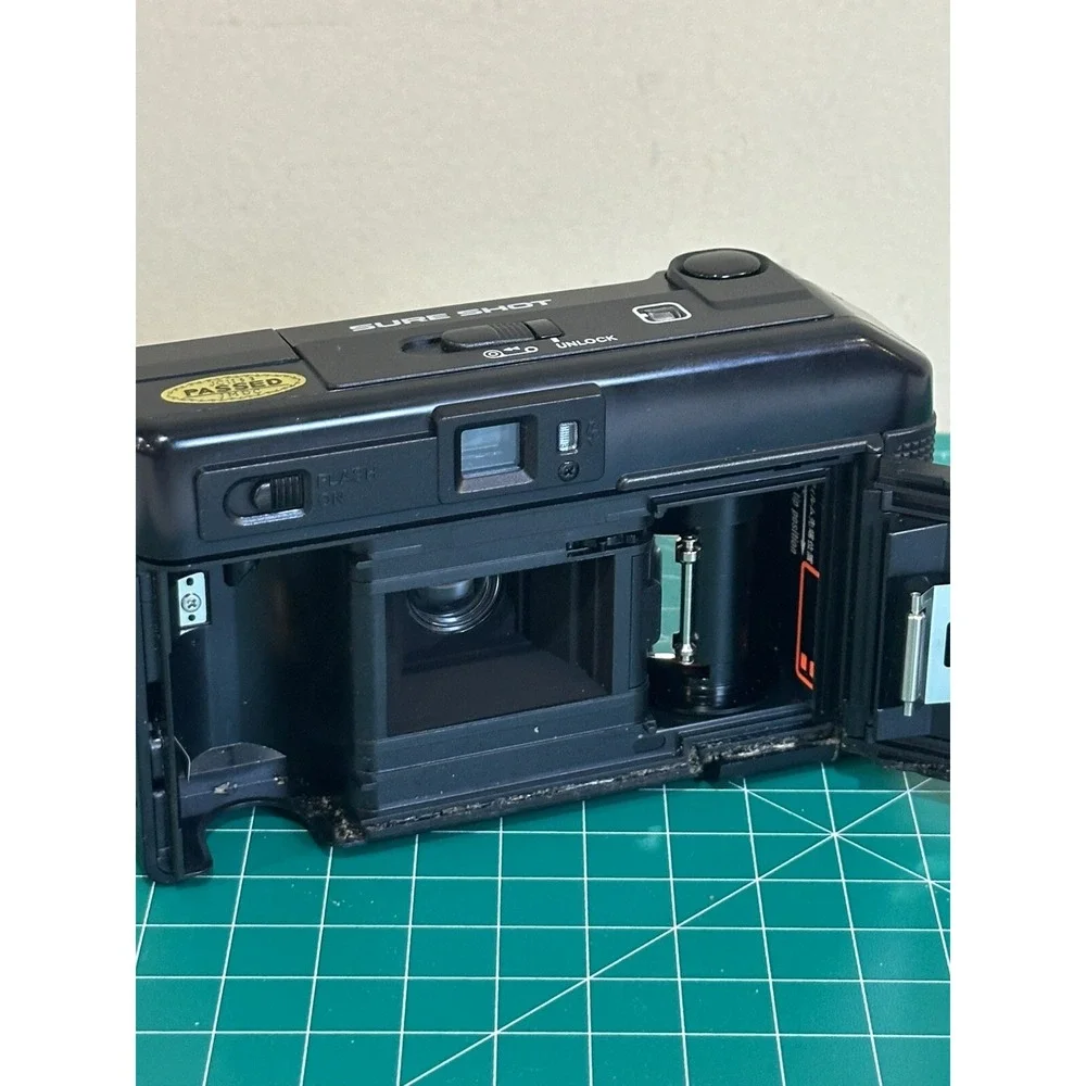 Canon Auto Focus Sure Shot Camera (‎ Not tested & Back Does Not Shut)